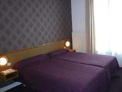 Royal Mansart 2* Parigi
